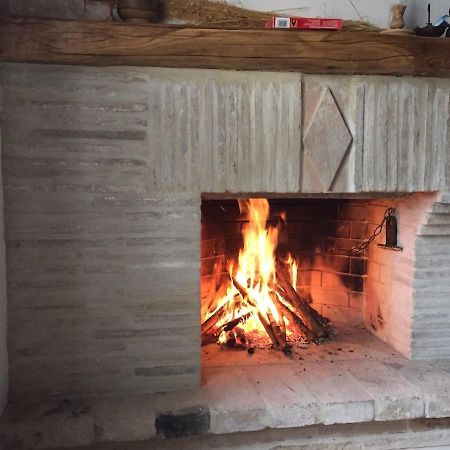 Casa Ridente Nella Valle Del Menotre Con Giardino Pale Zewnętrze zdjęcie